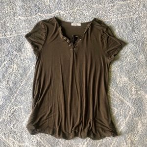 Green Loose Fitting T-Shirt with Ties in Front